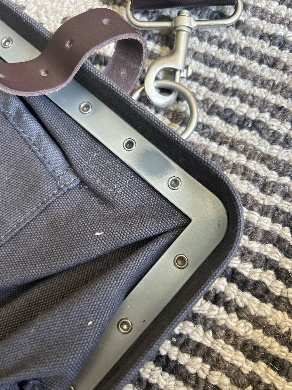 Line of Trade Canvas Weekender Bag - Picture 9 of 9
